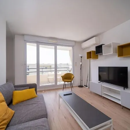 Appartement Tout Equipe Climatise Terrasse Hopital De La Timone Marseille Exterior photo